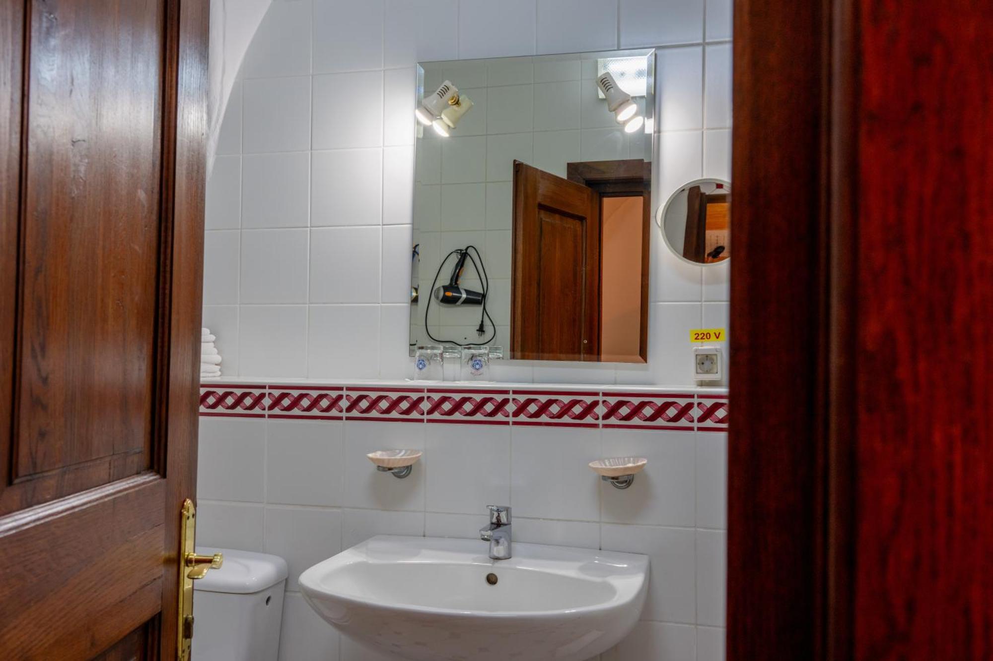 Casa Cu Cerb Hotel Сигишоара Екстериор снимка
