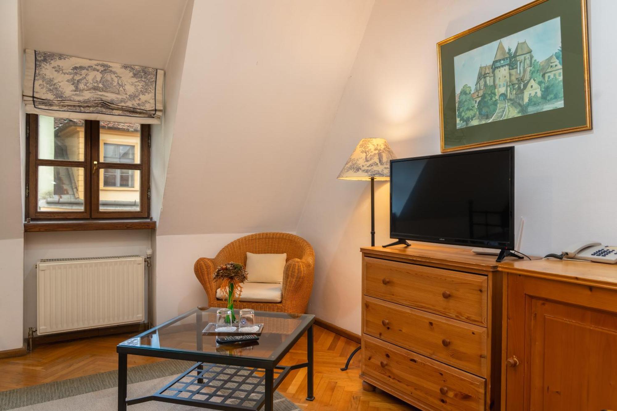 Casa Cu Cerb Hotel Сигишоара Екстериор снимка